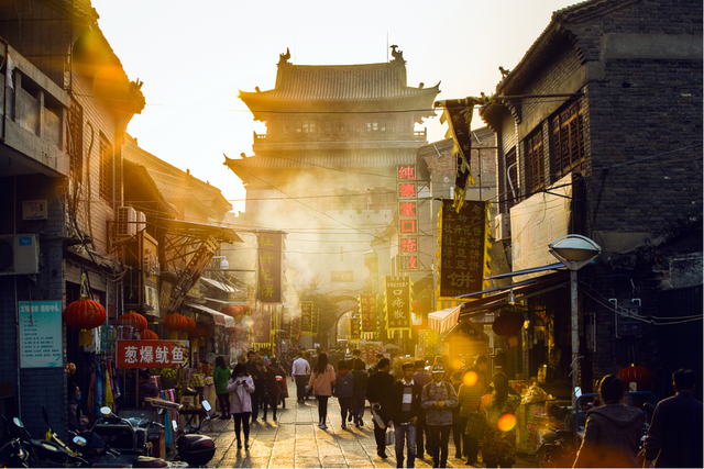 出片有氛围，好玩又好吃！洛阳这两个街区上榜啦