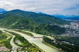 春节再添新玩法！成都这些地方，可以体验低空航线游玩→图片