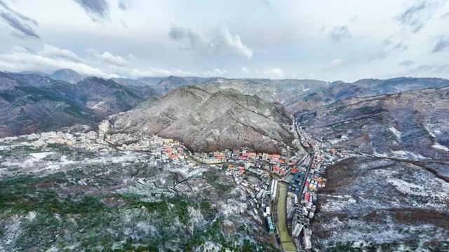 陇南康县：初雪，赠你一城清白