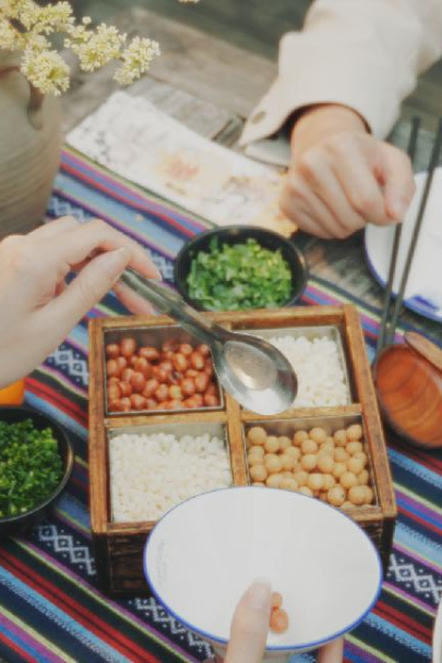 山水为席，美食作陪，一场穿越桂北的感官盛宴