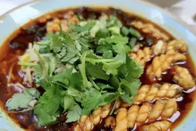 【共赴家乡之约】@通江人，回家过年啦！家乡的美味在召唤你→图片