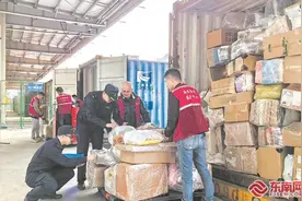 大陆商品装满台胞“购物车”图片