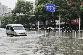 暴雨致长沙多条地铁线路停运图片