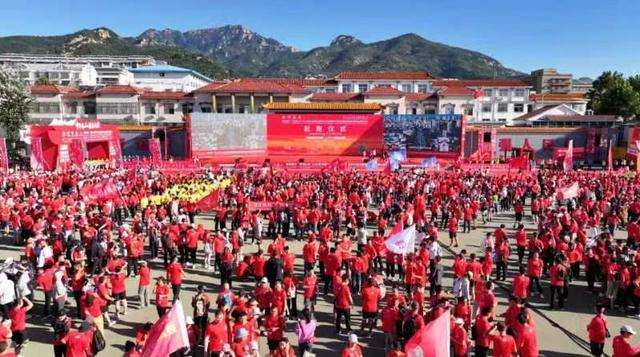 万人抢报！泰山登山节倒计时 泰城市民、游客共盼盛会