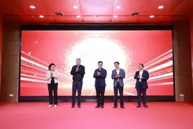 “共和国脊梁——中国科学家博物馆馆藏精品展”山东巡展在济南启动图片