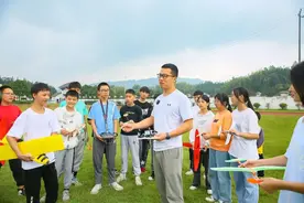 长沙95后老师自制无人机，飞行160公里，点亮大山孩子航天梦！图片