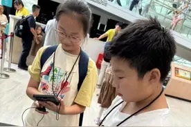 上海自然博物馆率先在全国自然博物馆应用AI数字人导览 AI 赋能科普图片