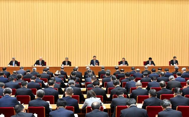 学习进行时｜中央经济工作会议上的这个细节	，蕴含深意