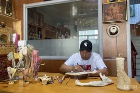 匠人匠心｜以刀为笔  琢骨生花图片