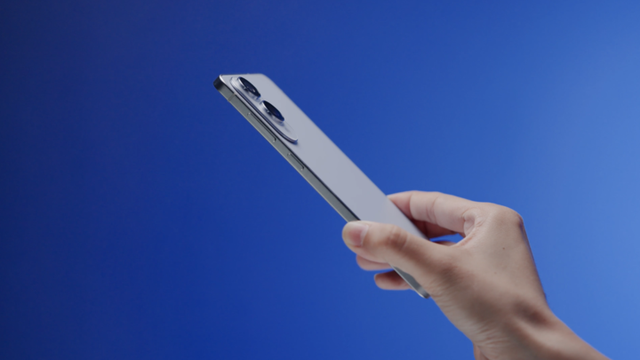 1999 元的 moto Air 手机，为什么比 iPhone Air 更香？