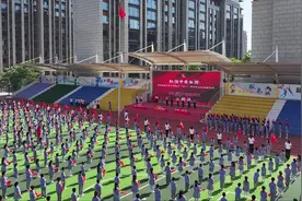 “红领巾”爱祖国，山东少年儿童的这个六一有意义图片