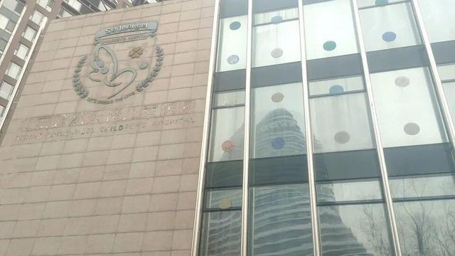 李亚鹏称嫣然医院被“翻倍涨租金” ，房东回应：他是受益方，我们就像东郭先生