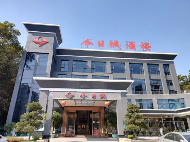 这个周末一定要来三水！吃荷花宴、看球赛、撸萌宠，攻略直接抄！