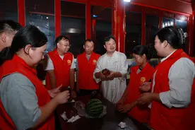 捏茄子、揉西瓜，三门峡这家中医推拿培训出奇招图片