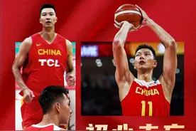 国家队官微：亲爱的阿联 致敬你21年的坚持 初心未忘 梦一直在！图片