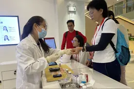 “长沙造”血糖监测设备大力进军欧洲市场图片