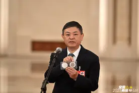 看绿色发展的“成绩单”与“行动力”图片