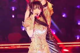 日本女星滨崎步否认与马斯克有孩子,未婚生两娃引网友猜测图片