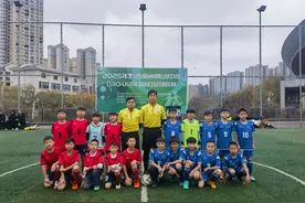 贞丰县组队参加2025年黔西南州青训中心(U10-U12年龄段)足球联赛图片