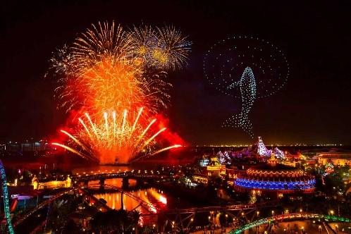 门票预订暴增313%！上海这个乐园国庆放大招：虎鲸红歌会、海底过中秋……