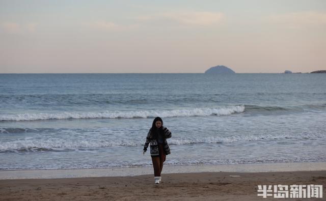 海边观夕阳