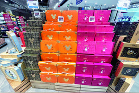 国风元素、卡通动漫、DIY制作 西安月饼“潮气十足”图片