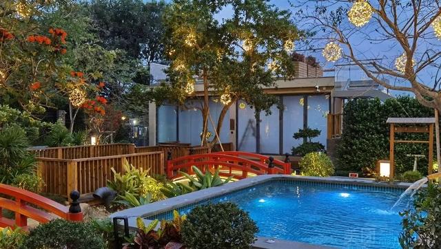 把冬天调成暖色系！松山湖落羽杉红了，温泉冒泡了，火锅沸腾了～