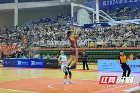 株洲“厂BA”篮球赛举行 湖汽职院汽车工程队喜迎三连胜图片