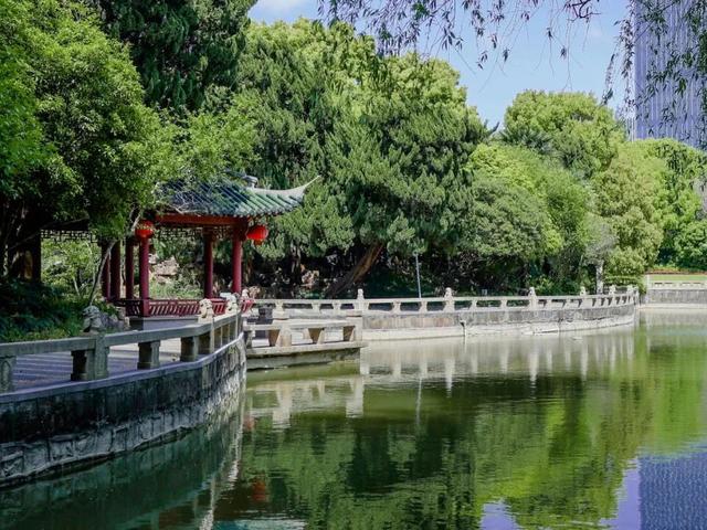 上海Citywalk正当时！市区5星级酒店客房折上折！大闸蟹自助、双人下午茶特惠价！免费住宿福利到