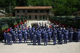 书写中国汽车工业奋进史 《沸腾人生》江苏开播图片