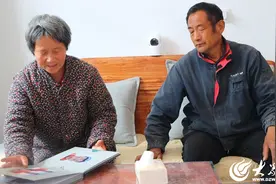 救火英雄徐鹏龙魂归故乡五年，父母：党和国家都没忘记鹏龙图片