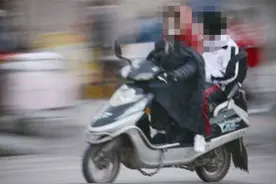 秋冬季骑电动车 御寒有“术”才安全图片