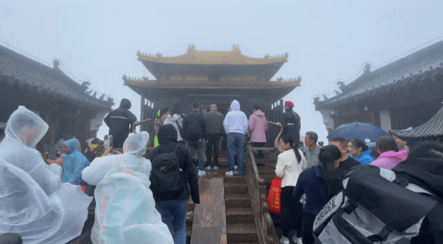 国庆假期湖北文旅市场人气爆棚 A级景区游客人次同比增长11.9%