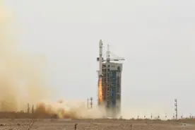 我国首颗！发射成功！图片