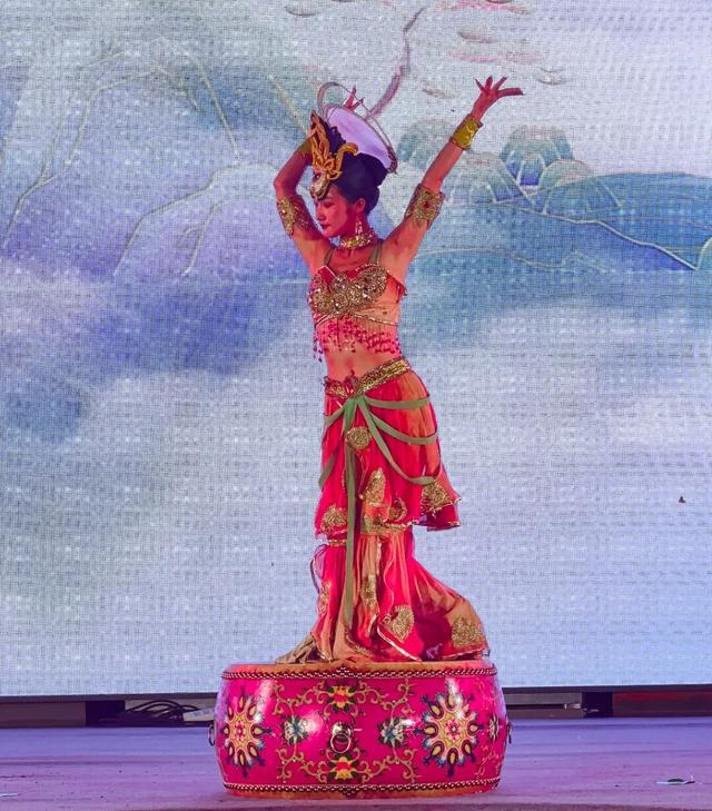 青岛啤酒×陇南风情！这个国庆，等你来举杯