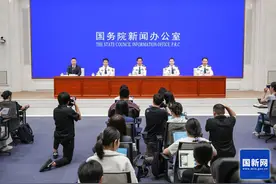 国家移民管理局：中国已与29个国家实现全面互免签证，对46个国家实行单方面免签图片