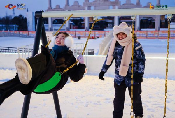 冰雪春天｜从“看企鹅”到“追IP”！长春北湖企鹅村重塑冰雪体验