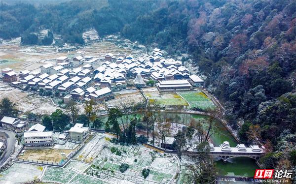 山水为幕，侗寨为景！看湖南上湘村如何美成“向往的生活”