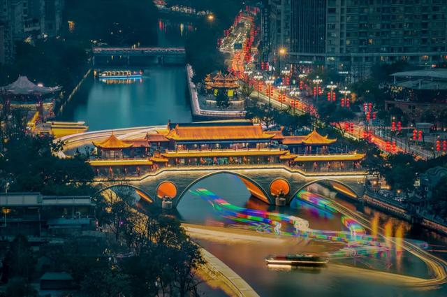 这“夏”就等你了，跟着世运逛逛逛成都