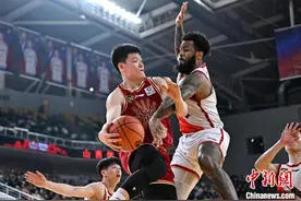 CBA常规赛：山西汾酒胜江苏肯帝亚图片