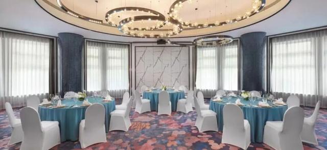 年末欢聚正当时，来长宁酒店解锁新体验～