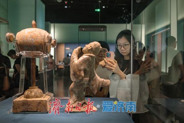 一年四季 泉在济南丨走进“一城山色半城湖”特展，探寻济南历史文化脉络
