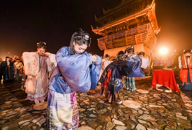 “我在宝华山组了个泡山菊”