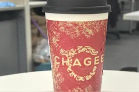 喝了霸王茶姬奶茶心悸进医院，营养医师：茶多酚每日安全量是250mg图片