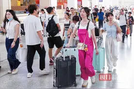 国庆假期期间，武汉地铁10月1日全线6时开班图片
