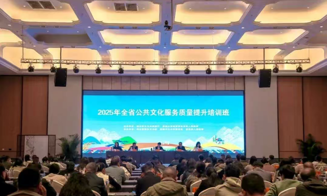 藏在大山深处的这座小城，今夜嗨到爆！