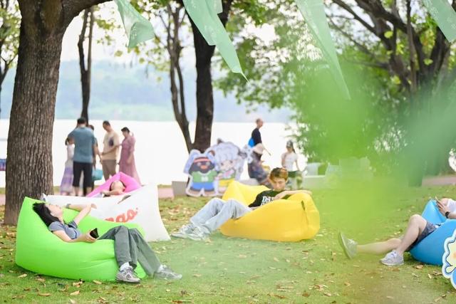 从科学之城到文艺之心，一座松山湖城市地标的周年回响