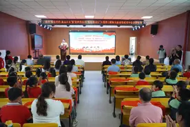 宁德市妇联：“爱心妈妈”和孩子一起过“六一”图片