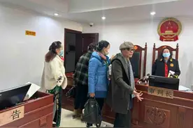 “狂犬病毒损伤神经系统，我生命已进入倒计时！”昆明老人被狗咬伤，法庭上……图片