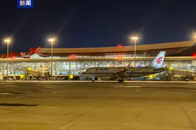 民航全力畅通空中救援通道 运输救灾人员和物资图片